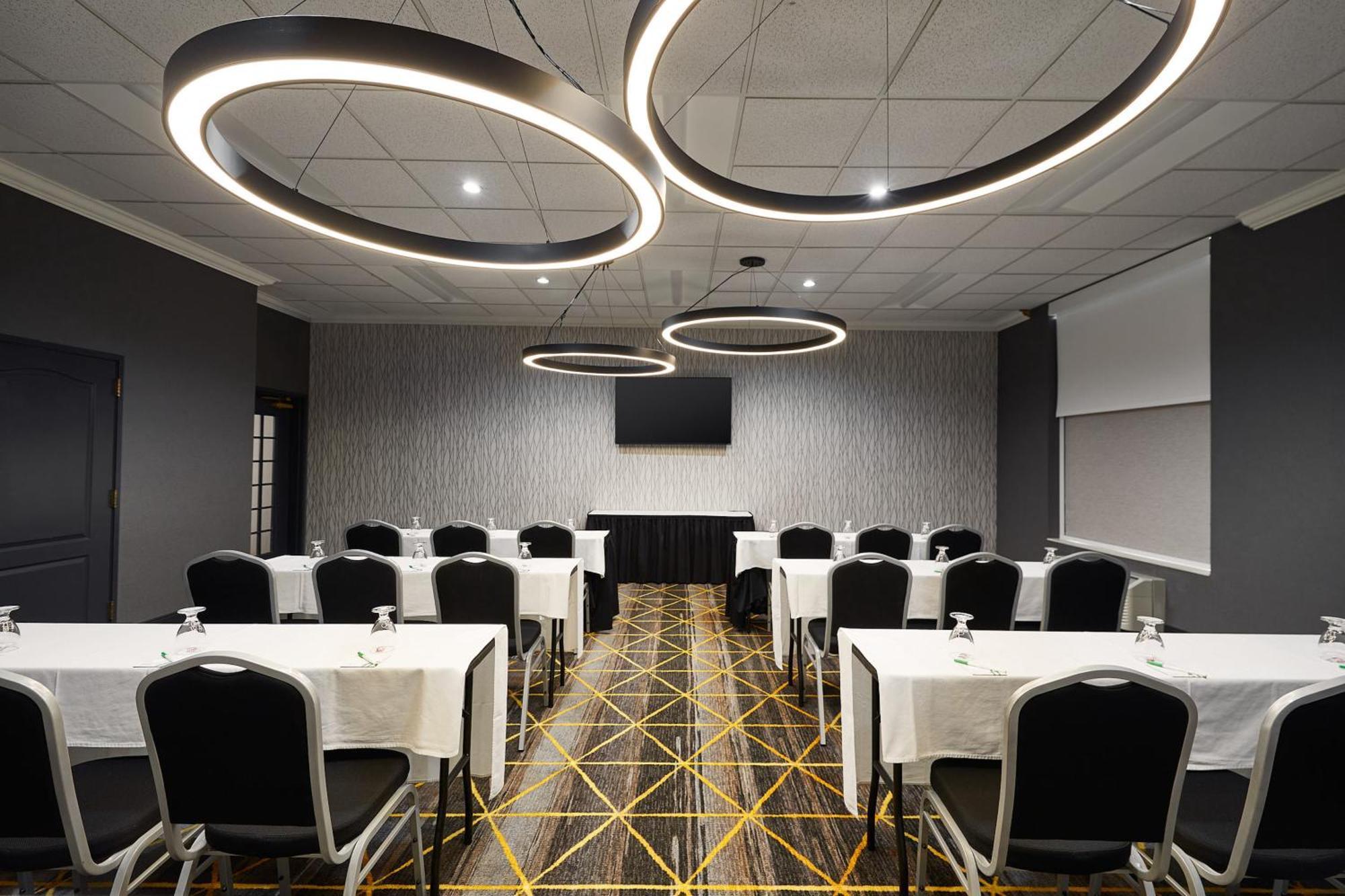 Holiday Inn Hotel & Suites Madison West - Middleton By Ihg Luaran gambar